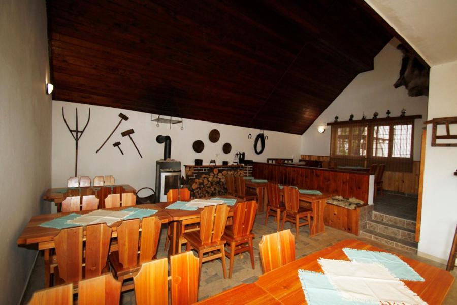 Rekreacni Areal Adamec Ledenice Exterior photo